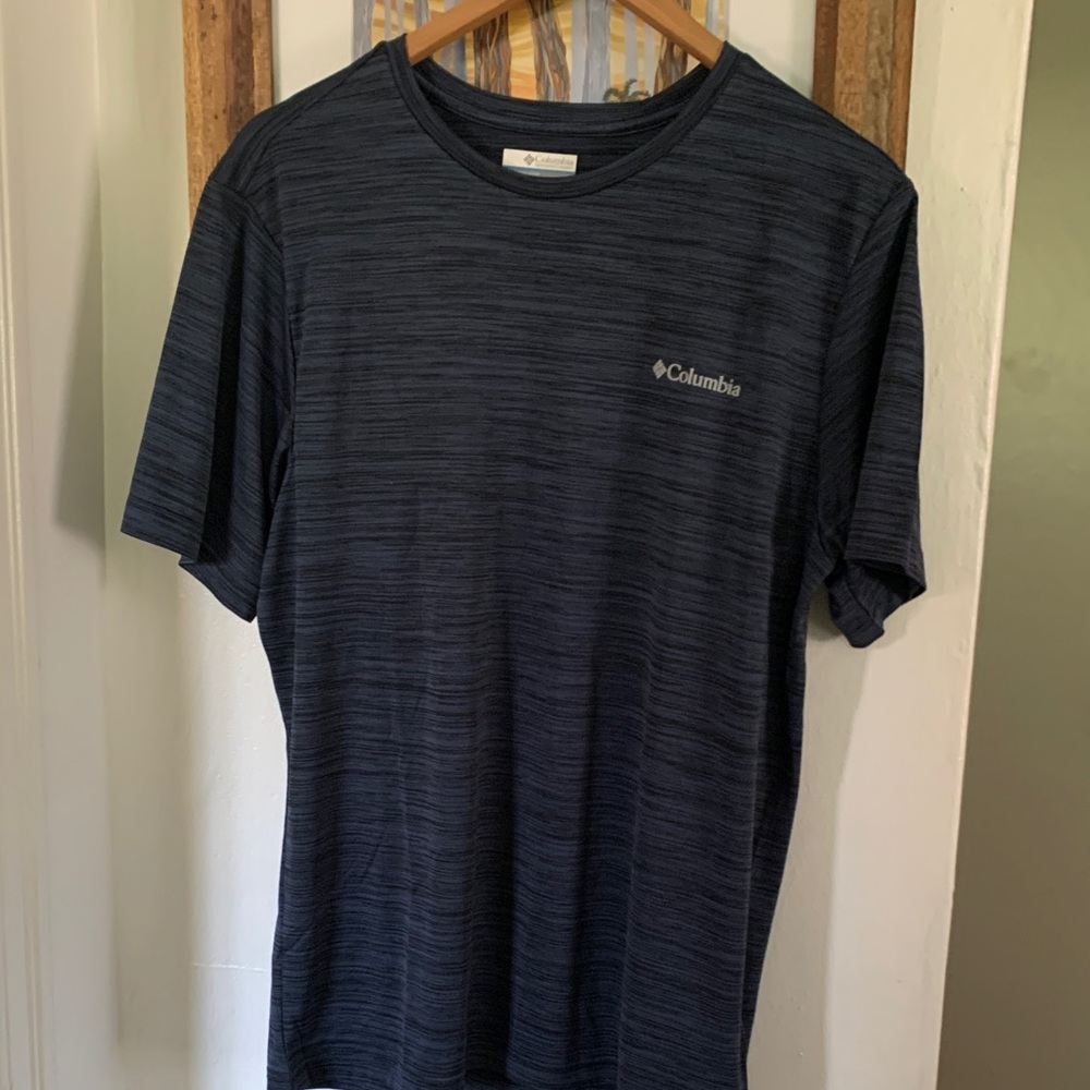 Columbia Men's Dark Navy Heather Short Sleeve Performance Tee